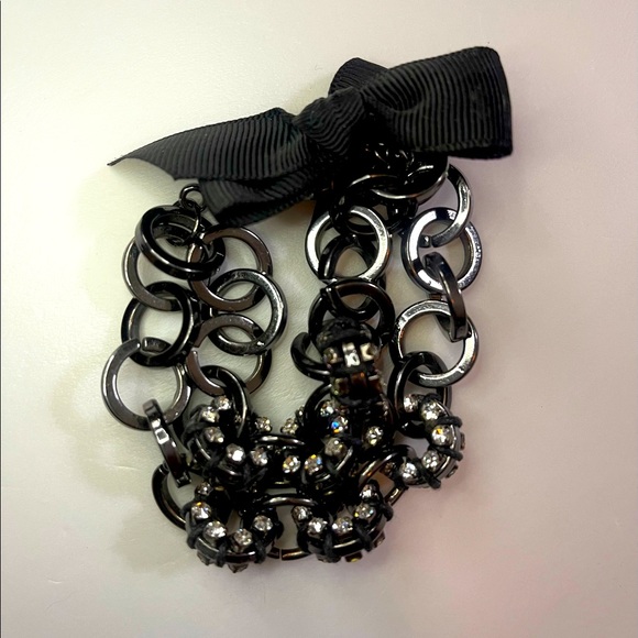 [Vera Wang] Black and Silver Faux Gem Chain Bracelet 🖤 - Picture 2 of 5